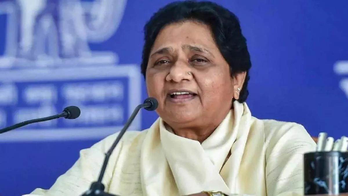 मायावती के करीबी आजमगढ़ से लड़ेंगे चुनाव, BSP ने धर्मेंद्र यादव व निरहुआ को फंसाने की बनाई योजना