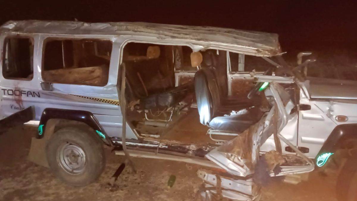 झाबुआ में वाहन पलटने से 4 की मौत, जहर खाए व्यक्ति को अस्पताल ले जा रहे थे ग्रामीण