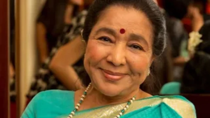 अलविदा आशा ताई... सुरों की मल्लिका Asha Bhosle ने 92 की उम्र में ली अंतिम सांस, शोक में डूबा बॉलीवुड