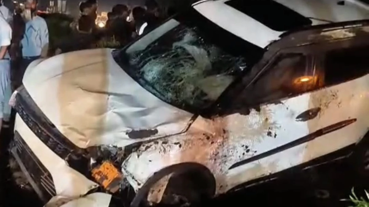Ratlam Accident: A young man dies in a car collision on Ratlam's Mhow-Neemuch highway