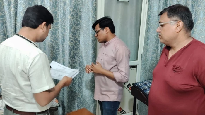 उज्जैन के क्लीनिक में बच्ची की मौत के बाद शुरू हुई जांच, 38 में से केवल 8 के पास मिला रजिस्ट्रेशन