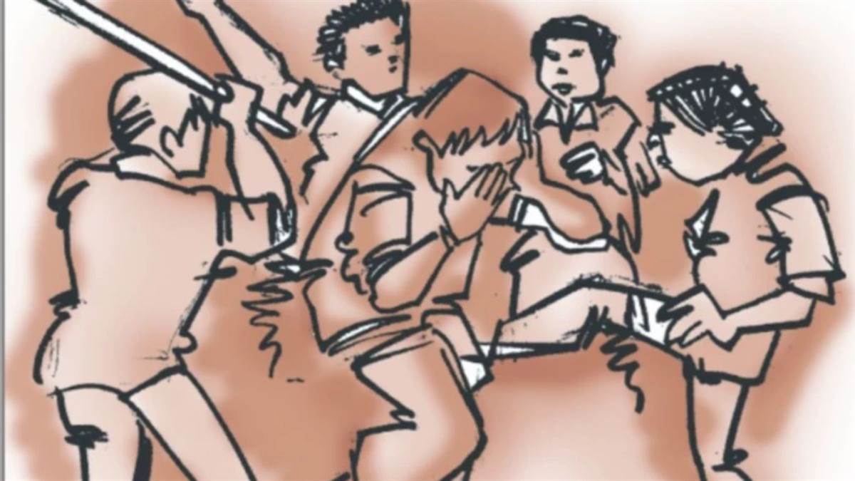 परीक्षा देने इंदौर आए फरार आरोपी छात्रों को पुलिस ने लिया हिरासत में, विवाद कर की थी मारपीट