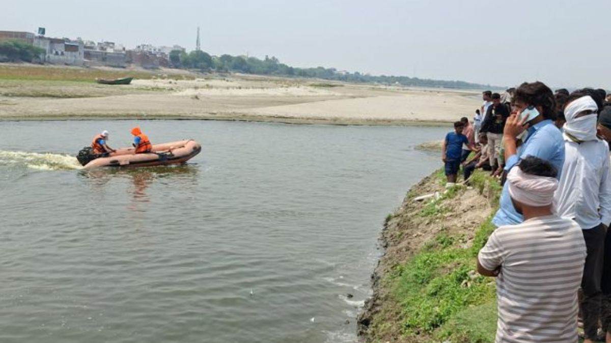 जन्मदिन मनाने आए थे आगरा, यमुना नदी में डूबने से तीन युवक-युवतियों की मौत, एक लापता