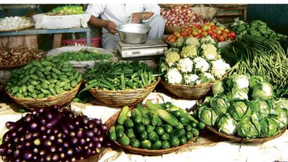 Vegetable Rates: मानसून आते ही बढ़ी हरी सब्जियों की कीमत, लोगों की जेबों पर सीधा असर
