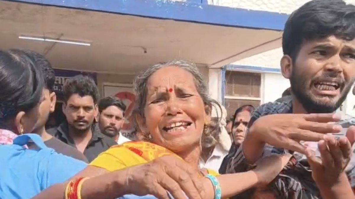 शिवपुरी के जिला अस्पताल में 20 घंटे दर्द से तड़पती रही गर्भवती महिला, सुरक्षाकर्मियों पर पति से मारपीट करने और शर्ट फाड़ने का आरोप