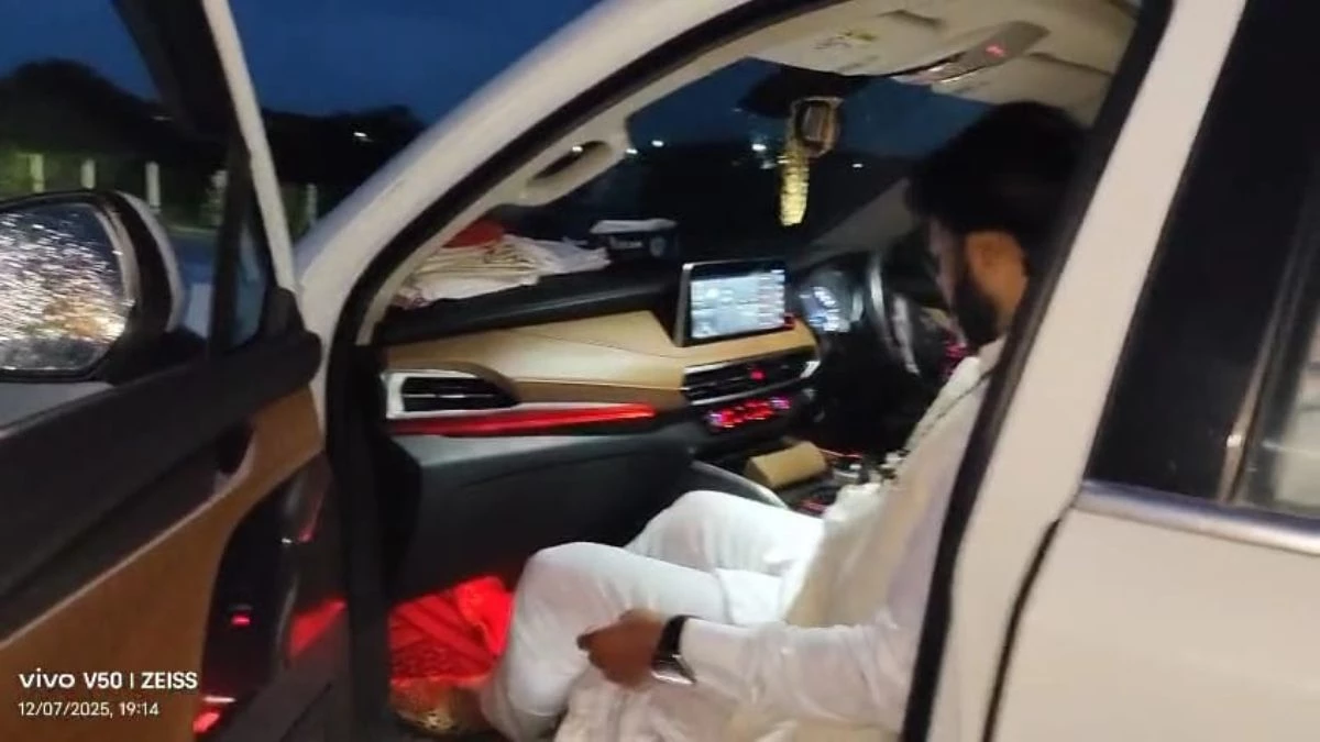 CG News: आरंग MLA गुरु खुशवंत साहेब के वाहन पर हमला, बाल-बाल बचे विधायक, जांच में लुटी पुलिस