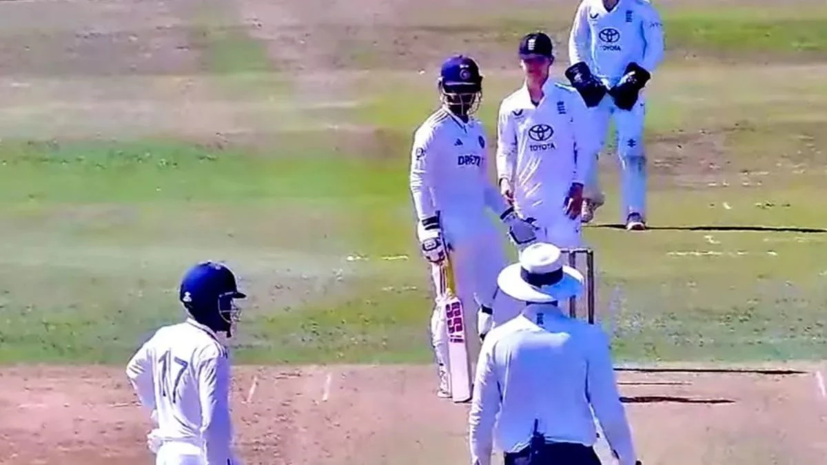 IND U19 vs ENG U19: टेस्ट का 'टेस्ट' पास नहीं कर सके वैभव सूर्यवंशी, सस्ते में पवेलियन लौटने को हुए मजबूर