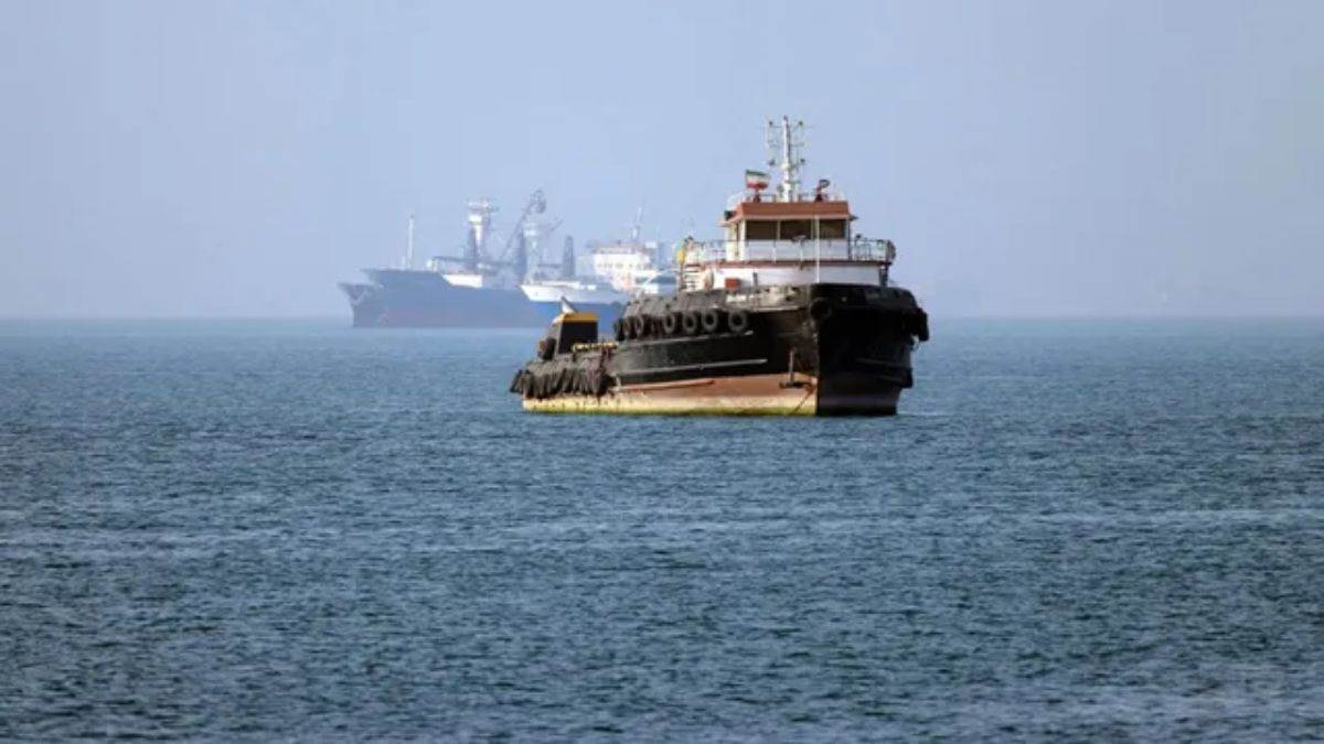 ईरान ने बंद किया होर्मुज, क्या महंगे होंगे पेट्रोल, डीजल और LPG? अमेरिका ने Iran पर शुरू किए हमले