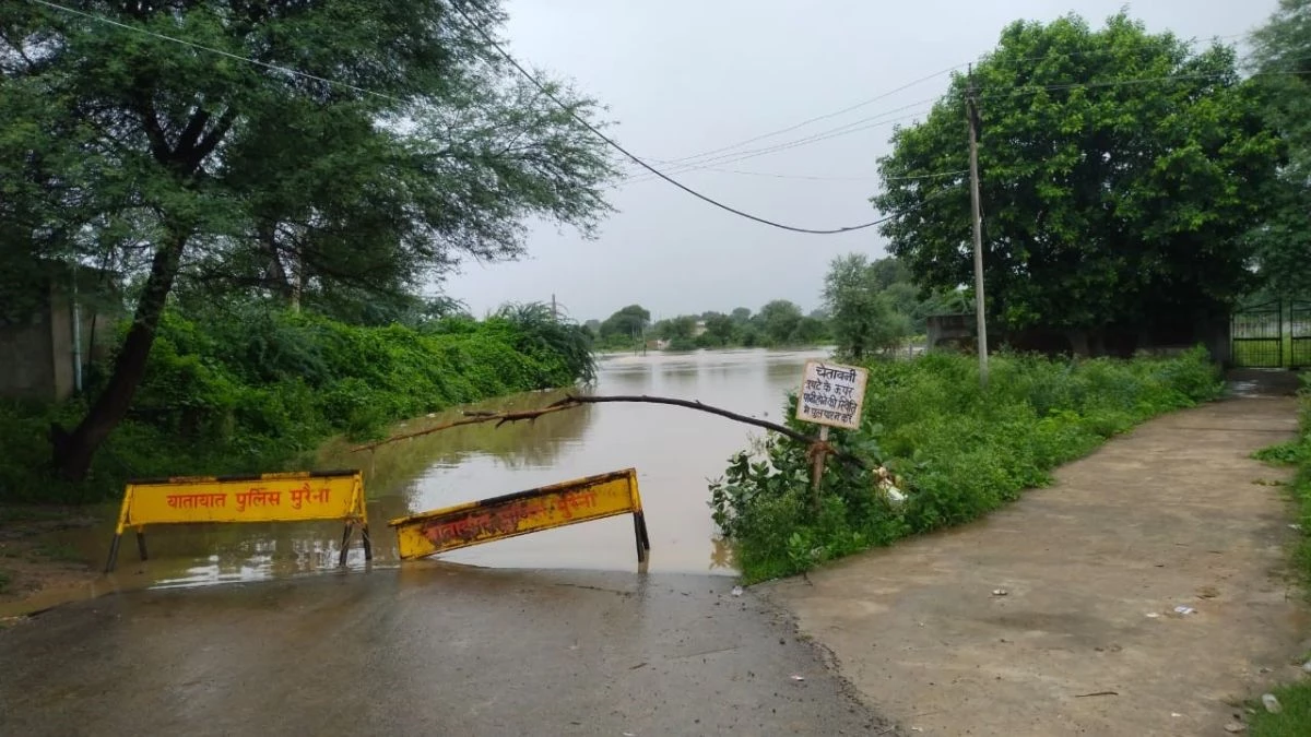 मुरैना की क्वारी नदी में उफान, 25 से ज्यादा गांवों से संपर्क कटा… सब स्टेशन डूबा तो 150 गांवों में बिजली नहीं