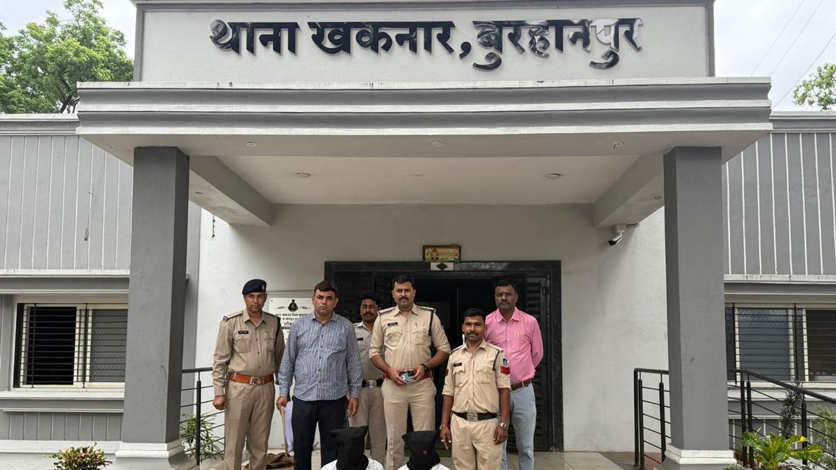MP के बुरहानपुर में महाराष्ट्र के दो हथियार तस्कर देसी पिस्टलों के साथ गिरफ्तार