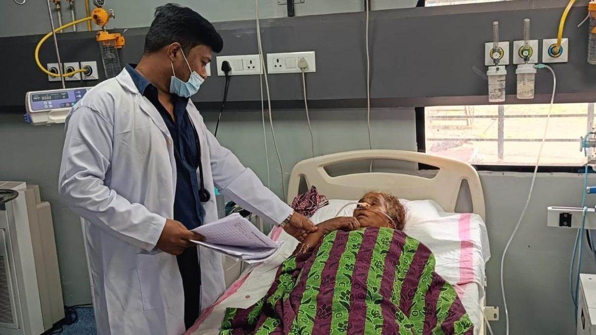 भोपाल से नहीं आई एयर एंबुलेंस डिंडौरी, दिनभर इंतजार के बाद सड़क मार्ग से भेजा...