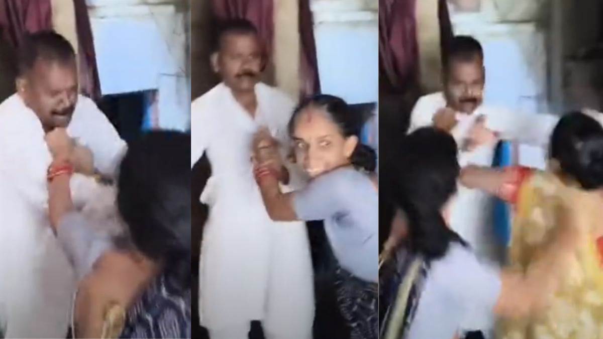 टीकमगढ़ में पूर्व पार्षद की महिलाओं ने की पिटाई, छेड़छाड़ के आरोप पर खुद को बचाने बाथरूम में घुसा