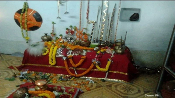 केवल दशहरा के दिन खुलता है कंकाली मंदिर, यहां रखे हैं प्राचीन शस्त्र, जानें कहां है यह मंदिर और क्या है यहां का इतिहास