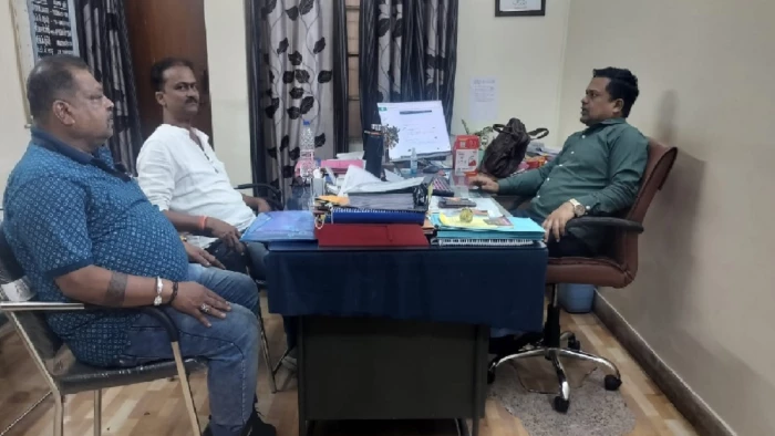बीएसपी में ठेका श्रमिकों की छंटनी रोकें, सरकारी मेडिकल रिपोर्ट को मान्यता दें, यूनियन की मांग