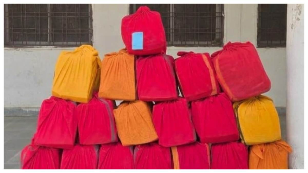 अंबिकापुर फर्नीचर घोटाला: 10 आरोपितों पर 20 हजार पन्नों का चालान पेश