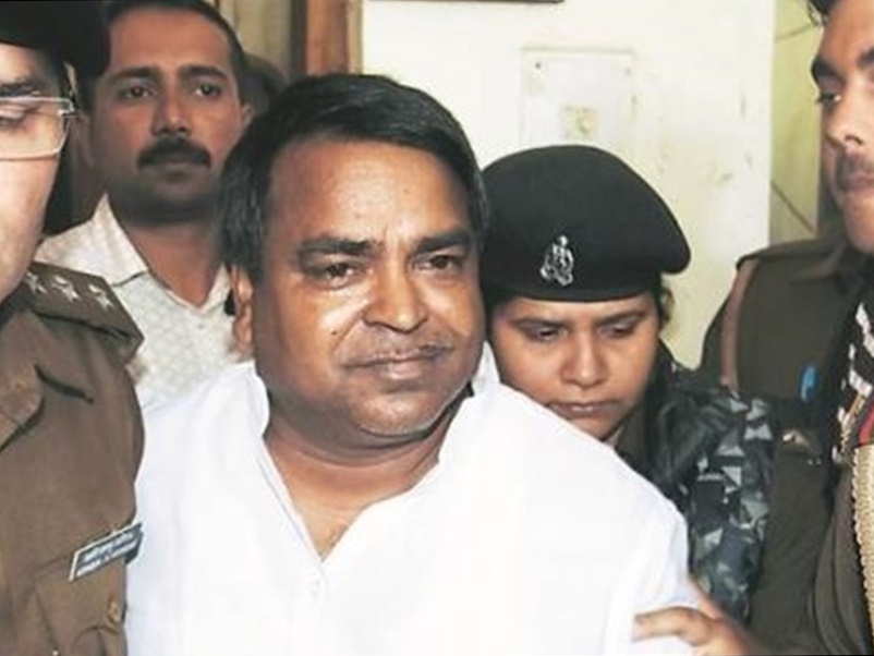 former minister of up gayatri prasad prajapati was sentenced to life  imprisonment and fine of 2 lakhs in gang rape case