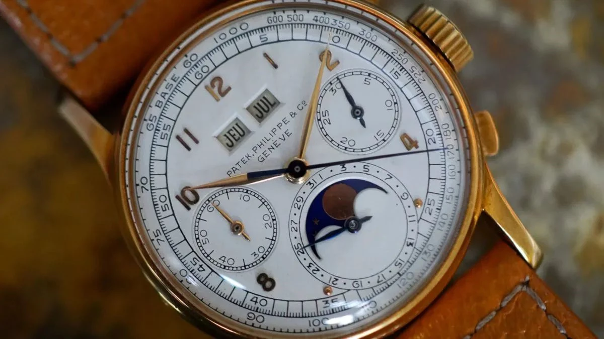 सिर्फ 9 मिनट की बोली में बिकी 156 करोड़ की घड़ी! जानिए क्यों स्टील की ये वॉच बन गई सोने से भी कीमती