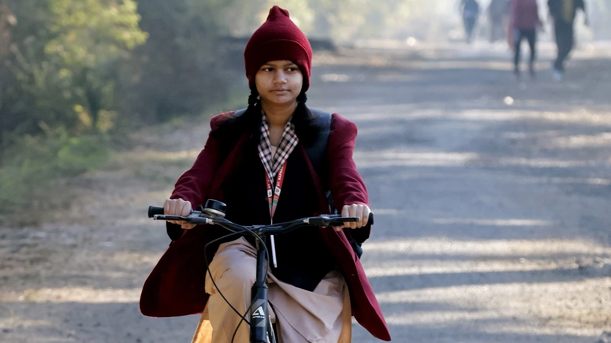 MP Weather Update: पचमढ़ी से भी सर्द रहा इंदौर, भोपाल सहित छह शहर लगातार शीतलहर की चपेट में