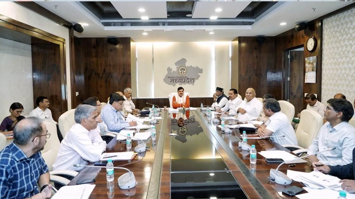 MP Cabinet Decision: ग्वालियर व उज्जैन मेले में वाहन रजिस्ट्रेशन पर छूट, शिक्षकों को चतुर्थ समय मान वेतनमान, ये हैं कैबिनेट के बड़े फैसले