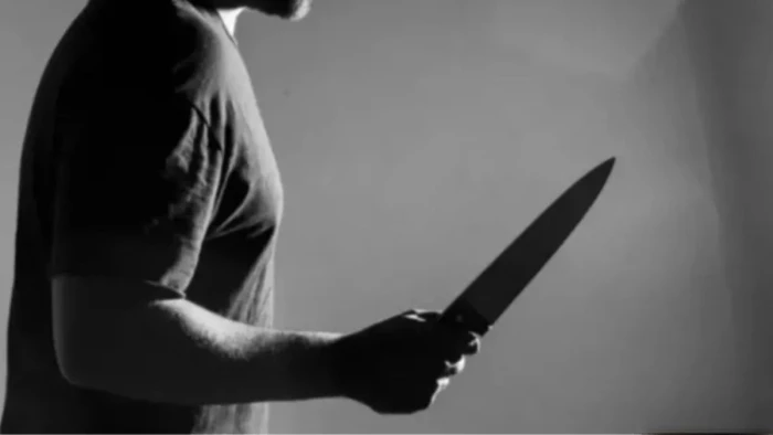 बुकिंग का इंतजार कर रहे कैब चालक की आंखों में डाली मिर्ची, फिर बदमाश ने मारे ताबड़तोड़ चाकू, एम्स में भर्ती