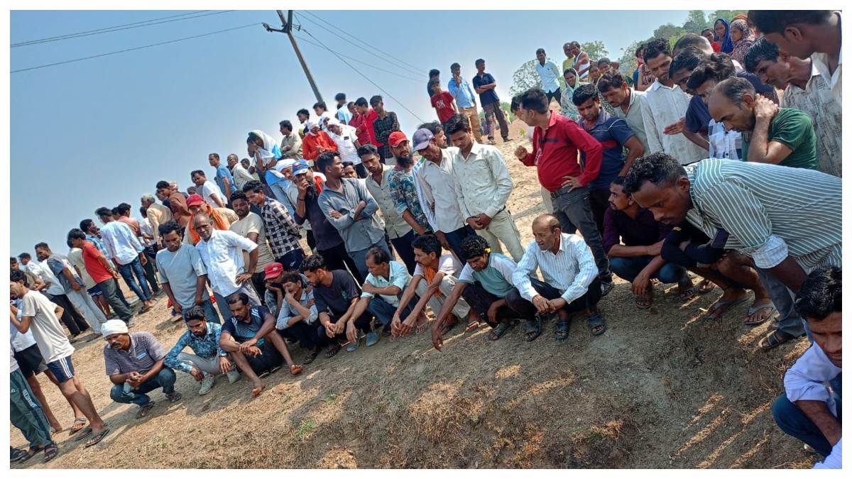 'नहीं है जिंदा रहने की आरजू...', वॉट्सएप पर स्टेटस लगाकर दो बच्चों के साथ कुएं में कूद गया पिता