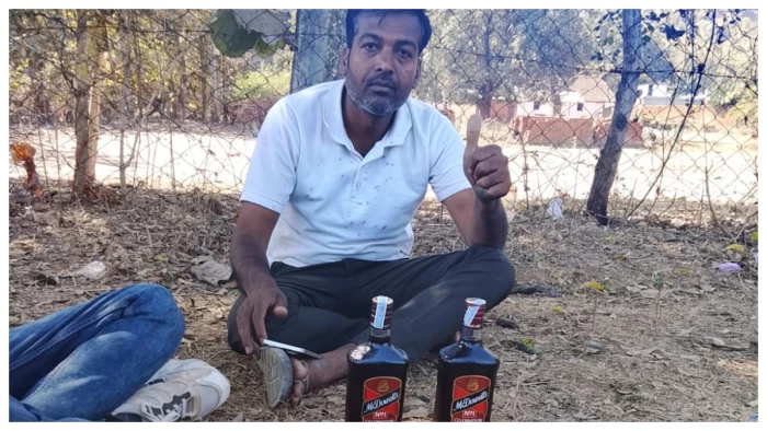 सोशल मीडिया पर अभद्र टिप्पणी करना पड़ा भारी, जबलपुर के मझगवां में शैलवारा उपसरपंच पर कार्रवाई