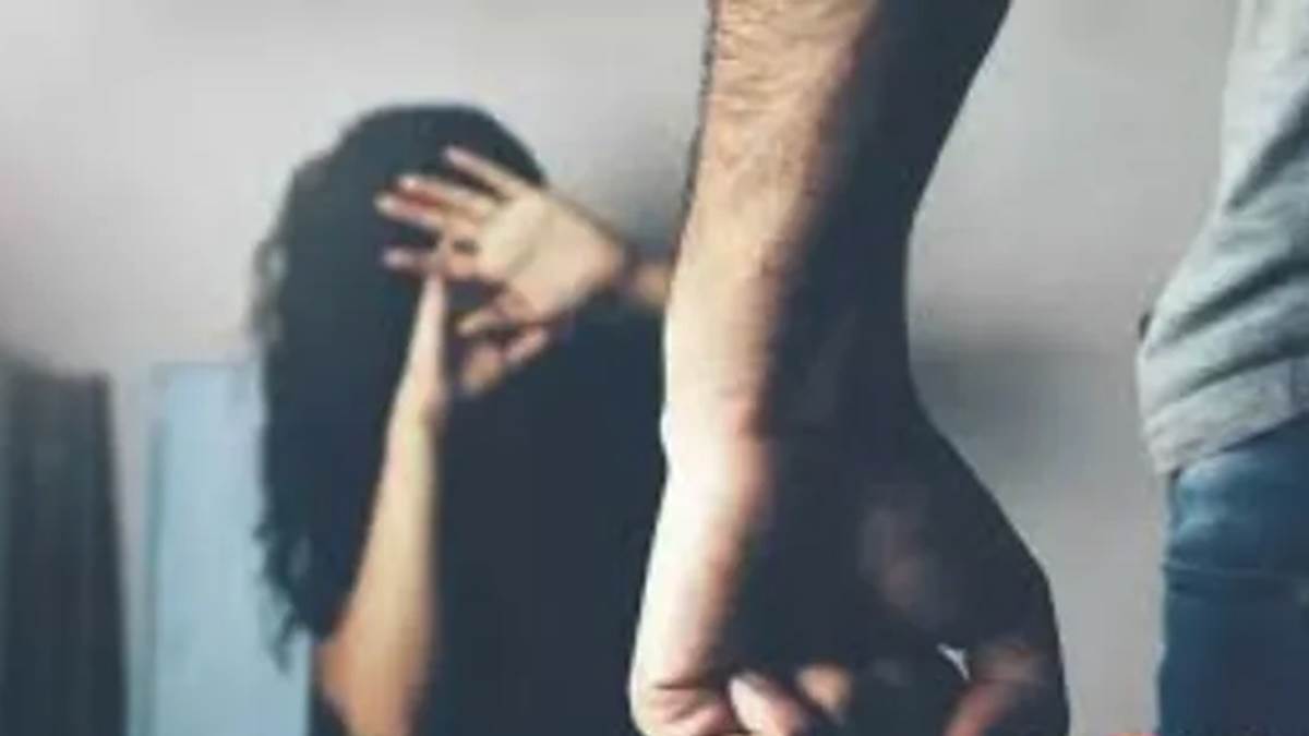 MP के धार में भतीजे ने डायन समझ बुआ को पीट-पीटकर मार डाला