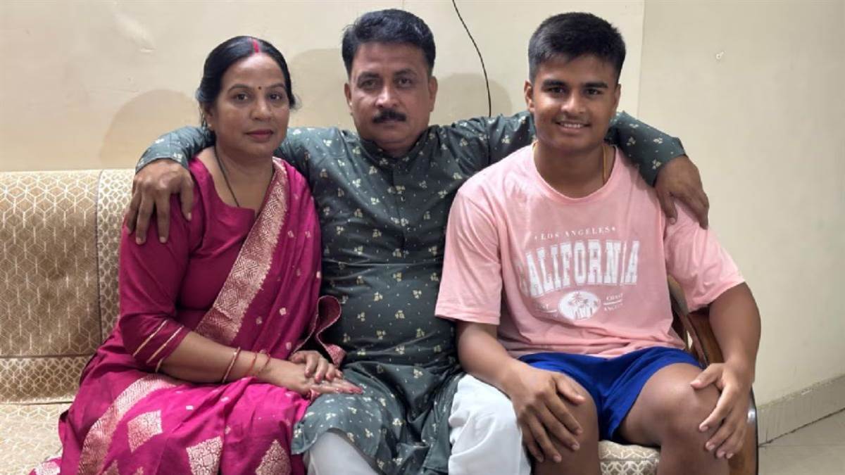 अंडर-19 भारतीय टीम के कप्तान बने यशवर्धन: ग्वालियर में सीखी थीं क्रिकेट की बारीकियां