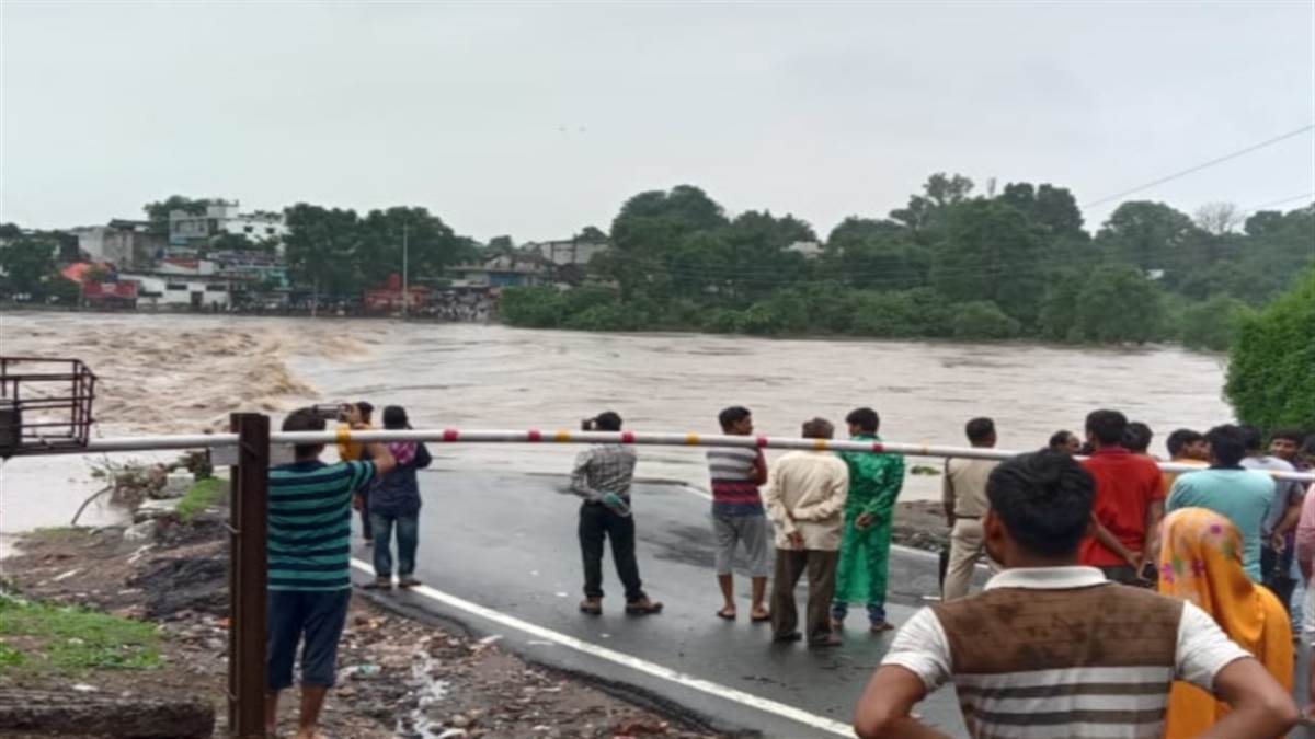 Heavy Rain in Betul लगातार वर्षा से माचना नदी उफान पर, बैतूलभोपाल