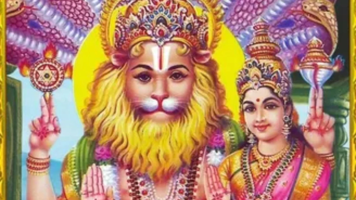 इंदौर में गुरुवार को चांद छठ पर हिंडोले में विराजेंगे भगवान लक्ष्मी-नृसिंह, युवतियों का मंदिरों में लगेगा मेला