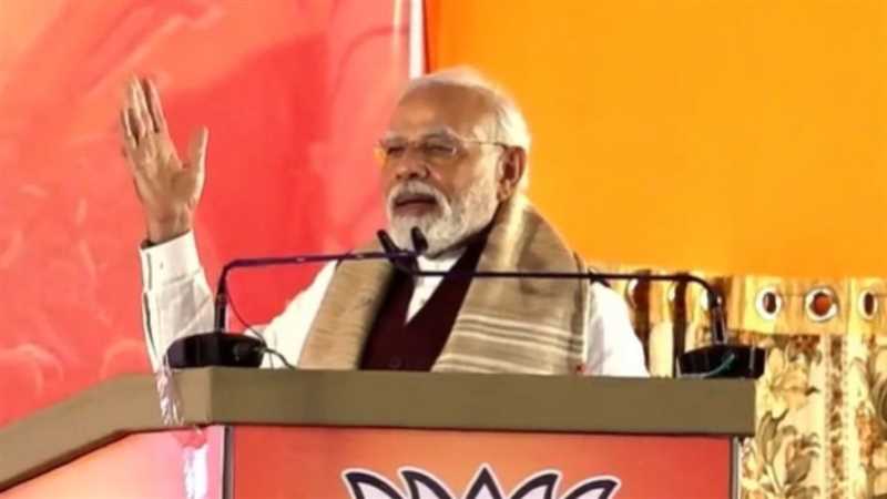 PM Modi in CG: रायगढ़ में पीएम नरेंद्र मोदी, कहा- कांग्रेस घोटालों की राजनीति कर नेताओं की भरती है तिजोरी