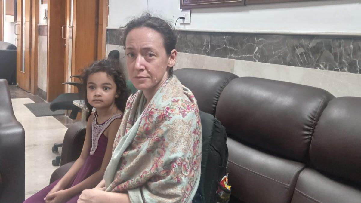 प्रेमी से मिलने भोपाल आई जर्मन महिला का खत्म हुआ वीजा, दो दिन स्टेशन पर भटकती रही, भोपाल पुलिस ने दी पनाह