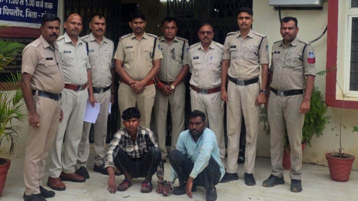 खंडवा में पुलिस की फर्जी ग्राहक बनकर दबिश, स्पा सेंटर से 3 युवक गिरफ्तार, महिला संचालक की तलाश जारी