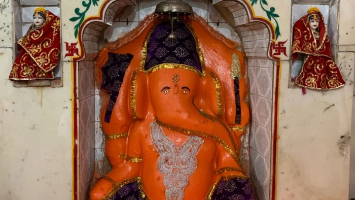 महेश्वर में 900 वर्ष पुराना गोबर गणेश मंदिर दे रहा पर्यावरण संरक्षण का संदेश, आस्था का है केंद्र