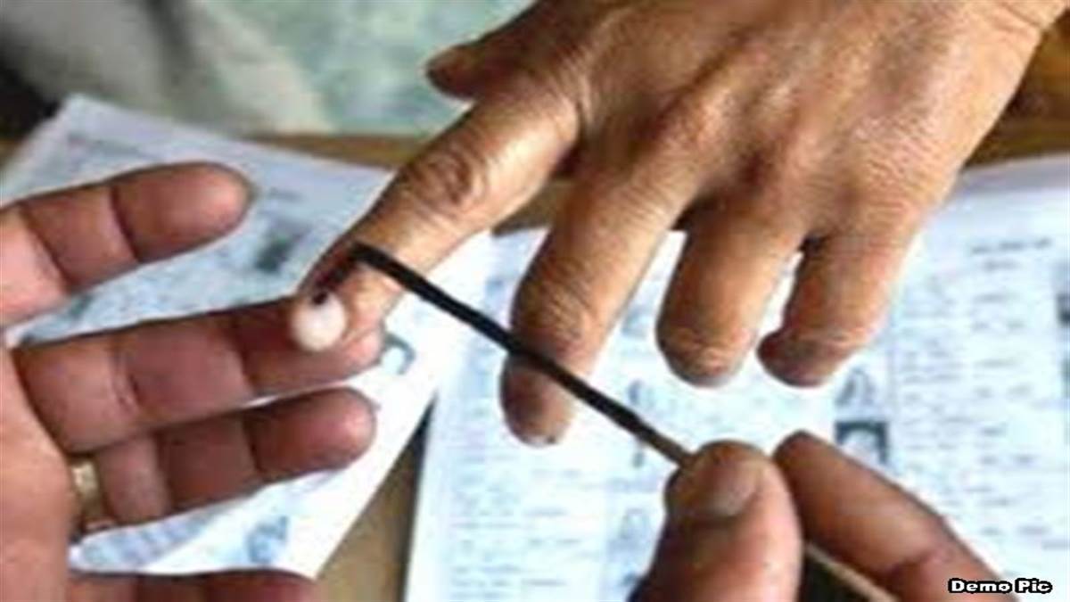 Chhattisgarh Assembly Elections 2023: प्रथम चरण की 20 सीटों के लिए आज से नामांकन शुरू, 7 नवंबर को होगा मतदान