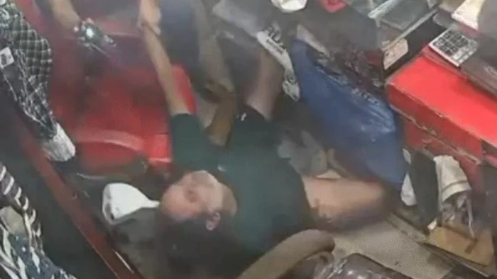 दवा खाई, 20 सेकेंड बाद गिरा, डेढ़ मिनट में मौत... भोपाल में दोस्त के साथ शॉपिंग करने गए युवक की मौत से हड़कंप