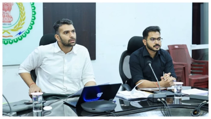 रायगढ़: बोर्ड परीक्षा रिजल्ट सुधारने कलेक्टर ने बनाई ठोस योजना, दिसंबर तक कोर्स पूरा करने के निर्देश