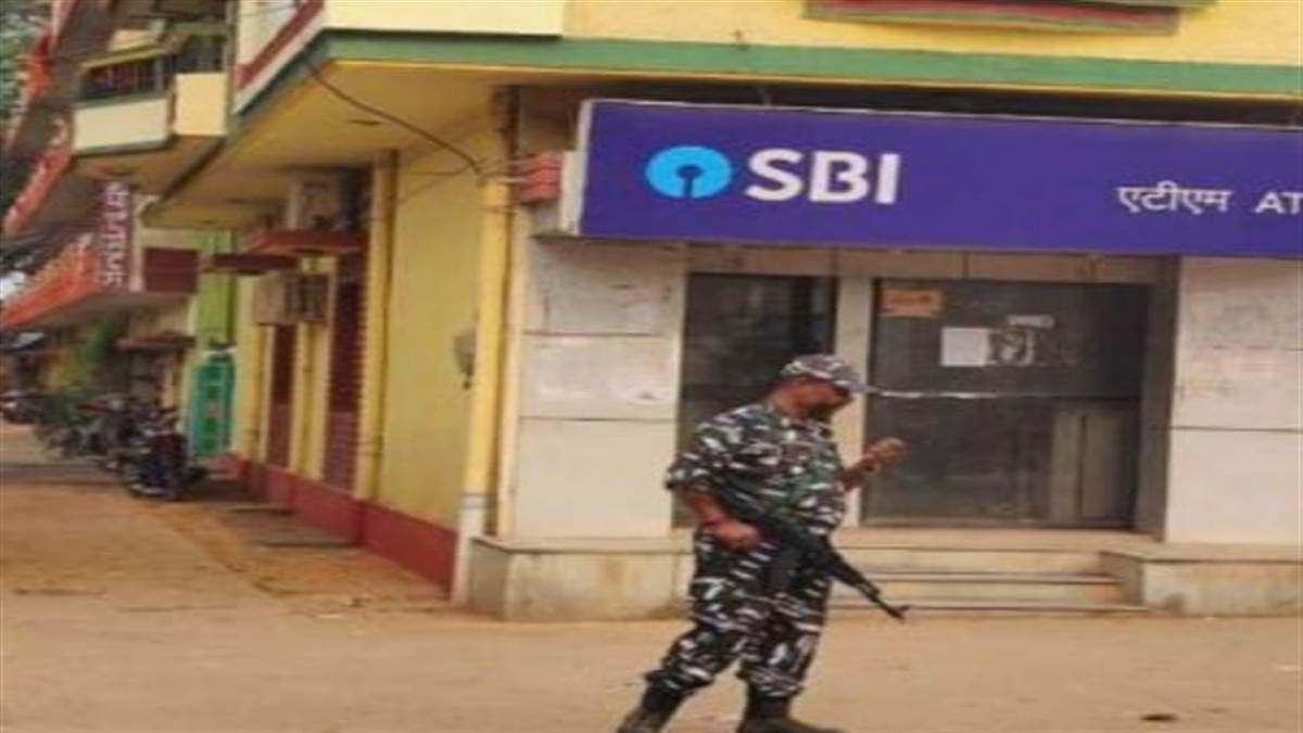 Janjgir champa Newsचौथे दिन भी चली आईटी टीम की कार्रवाई The action