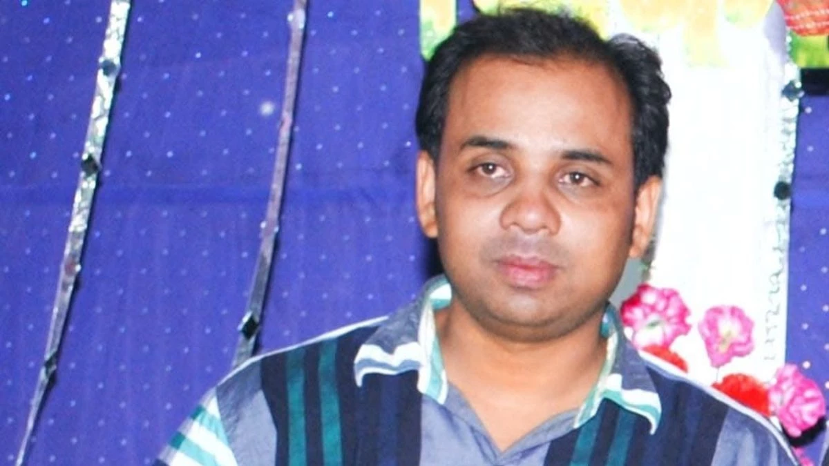 MP में ग्राम पंचायत सचिव 50 हजार लेते रंगे हाथ गिरफ्तार, NOC के लिए मांगे दो लाख रुपये