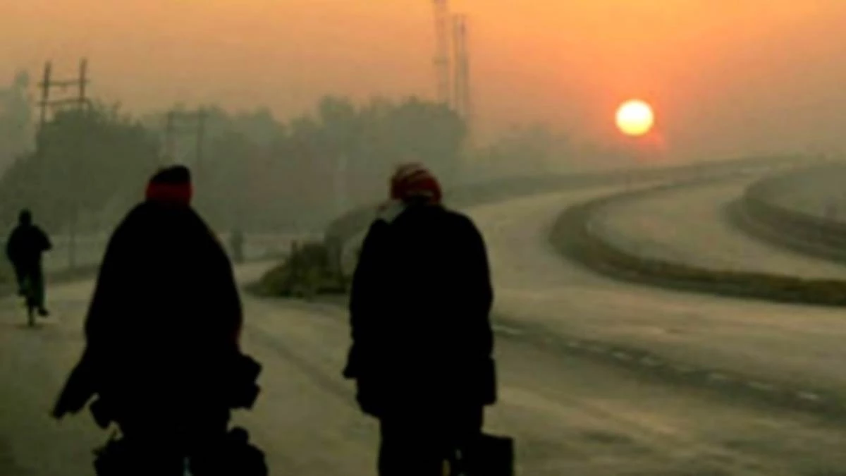 Cold Wave in MP: भोपाल और इंदौर पांच दिन से शीतलहर की चपेट में, तीन-चार दिन तक ऐसा ही बना रहेगा मौसम