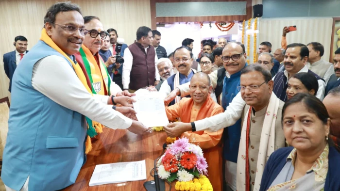 UP BJP President Election: यूपी BJP अध्यक्ष के पद पर पंकज चौधरी का नाम लगभग तय, किया नामांकन