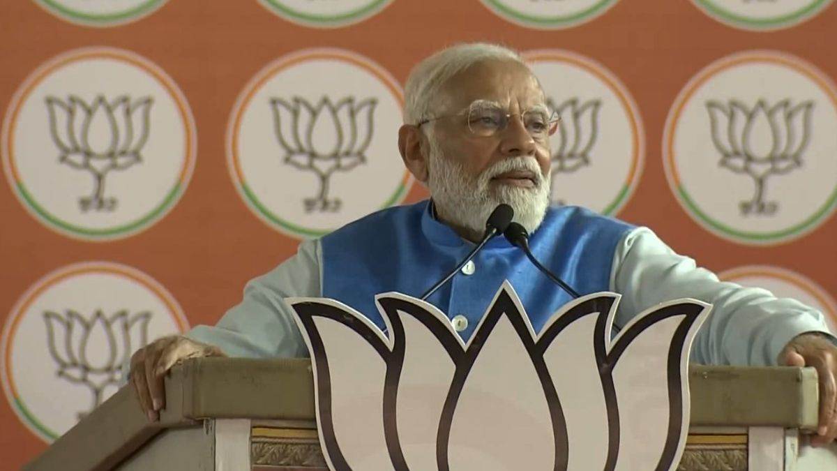 PM मोदी ने कांग्रेस को बताया टुकड़े-टुकड़े गैंग का सुल्तान, बोले- देश को करना चाहती है कमजोर