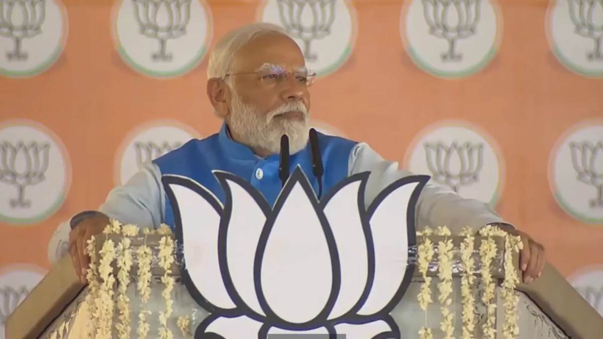 LIVE Lok Sabha Chunav 2024 : पिपरिया की जनसभा में बोले प्रधानमंत्री मोदी- बाबासाहब के करण गरीब का बेटा पीएम बना, आदिवासी बेटी बनी राष्ट्रपति