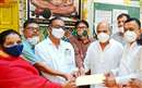 Jabalpur News: Jain teacher family gave financial assistance to infected families