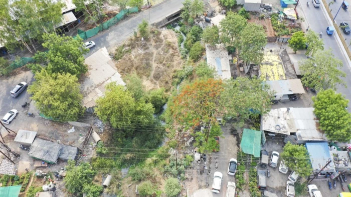 इंदौर में अतिक्रमण कर खत्म कर दिया तालाब का अस्तित्व, जिम्मेदार बेखबर इंदौर में अतिक्रमण कर खत्म कर दिया तालाब का अस्तित्व, जिम्मेदार बेखबर