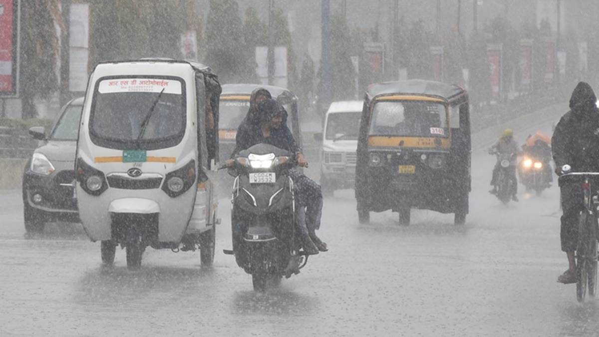 CG Monsoon Update: छत्‍तीसगढ़ में दक्षिण पश्चिम मानसून ने पकड़ी रफ्तार, 48 घंटे में बढ़ेगा बारिश का दायरा, गिरेगा तापमान - CG Monsoon Update South West Monsoon gains ...