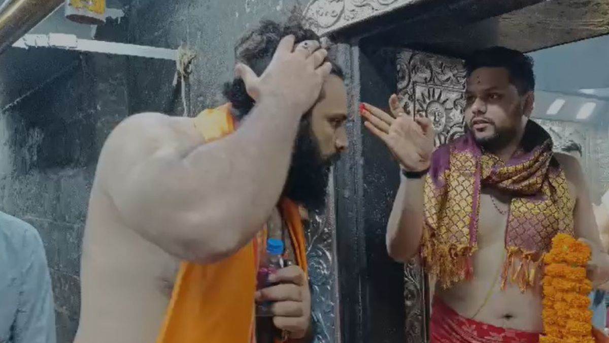 Ujjain Mahakaleshwar: पहलवान सौरव गुर्जर ने किया बाबा महाकाल का दर्शन, त्रिपुंड लगाकर उतरते हैं  WWE रिंग में – WWE Wrestler Rahul Gurjar visited Baba Mahakal in Ujjain Proud Sanatan Sanga enters WWE ring with Tripund