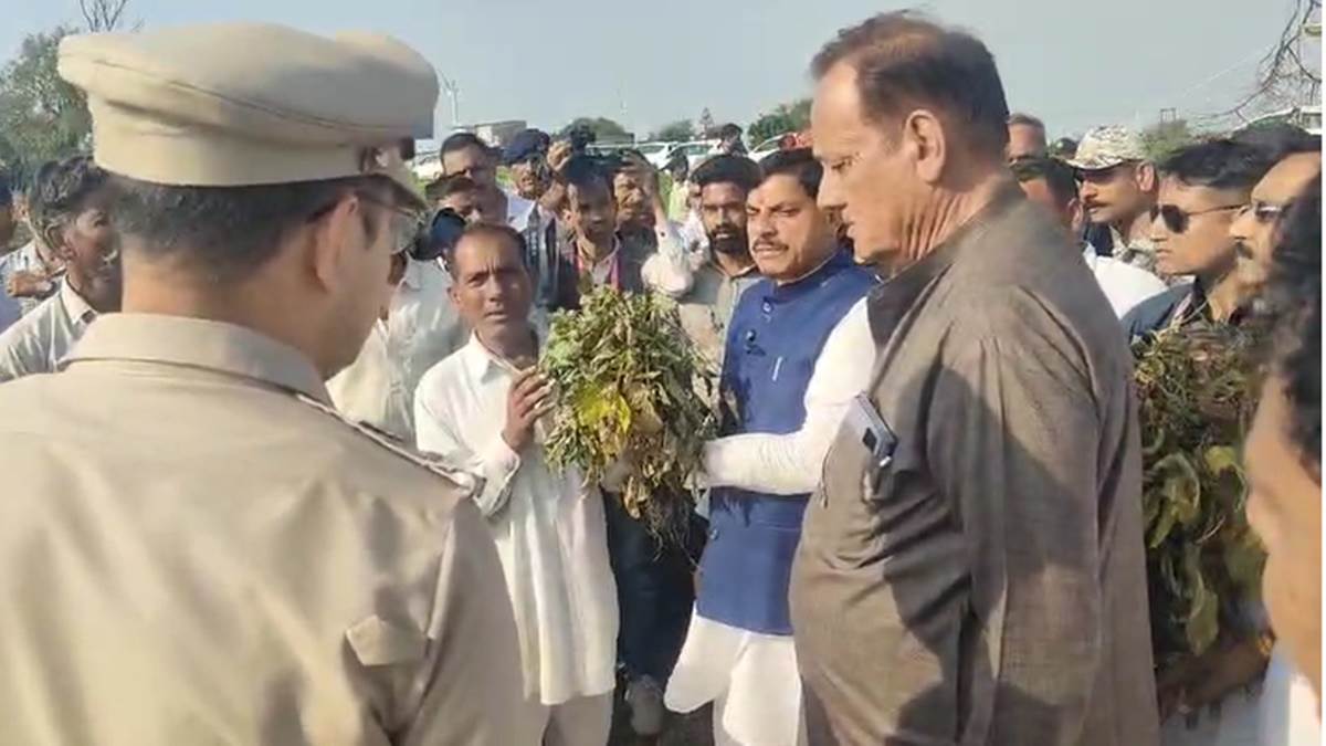 सीएम डॉ. मोहन यादव रतलाम एसपी से बोले- 'सब मैं ही कर लूं क्या, नहीं बन पा रहा तो छोड़ो'