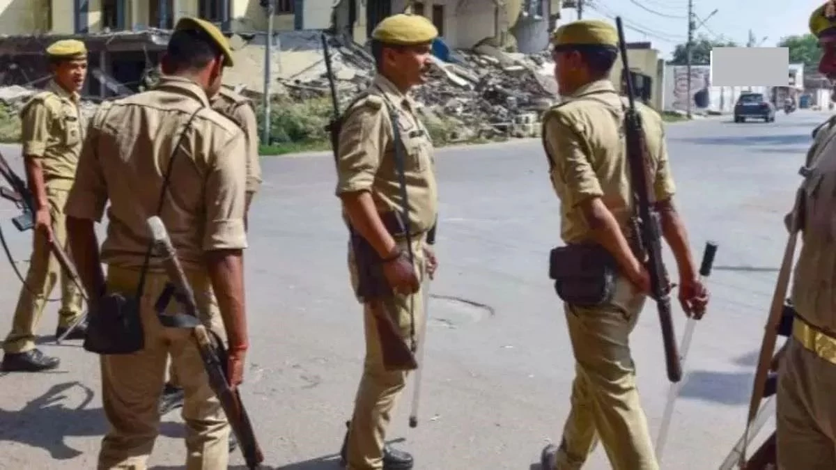 रामपुर में महिला BLO के परिवार पर जानलेवा हमला, लाठी-डंडों से पीटा, बेटे की हालत नाजुक