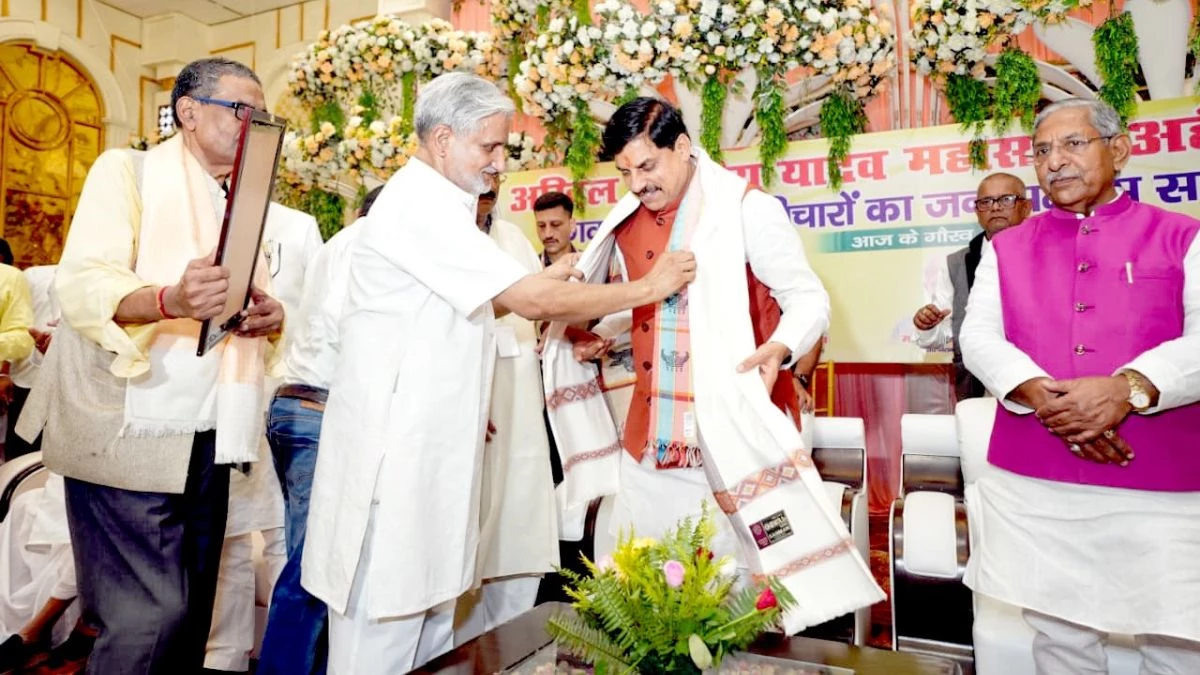 मध्य प्रदेश में सांदीपनि विद्यालयों से सरकार गुरुकुल शिक्षा पद्धति को दे रही प्रोत्साहन - सीएम मोहन यादव